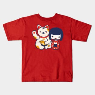 Kokeshi Girl Doll With Maneki Neko Kids T-Shirt